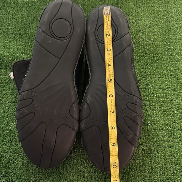 LDeck High Top Sports Shoes Waterproof Non Slip. Adjustable Strap, no Laces - Picture 11 of 11